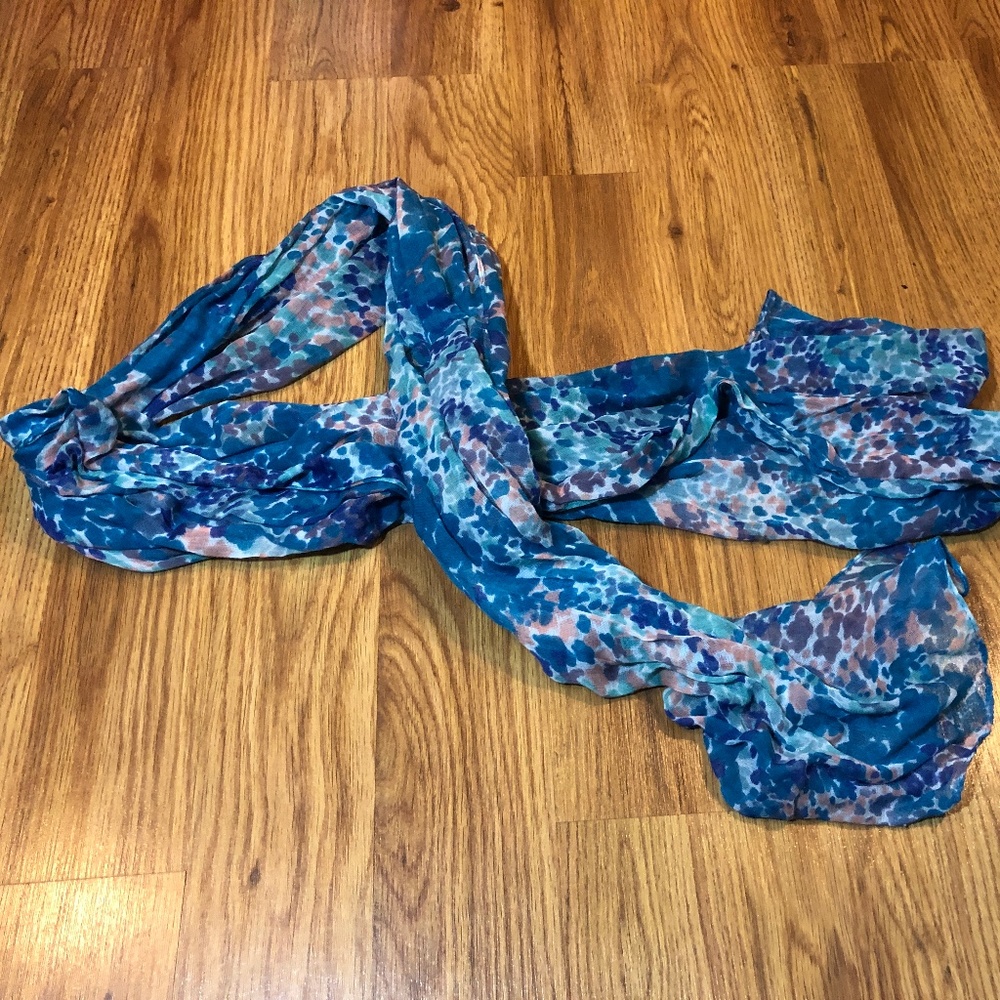 Blue & Pink Patterned Scarf